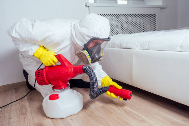 Best Pest Prevention Services  in Walled Lake, MI